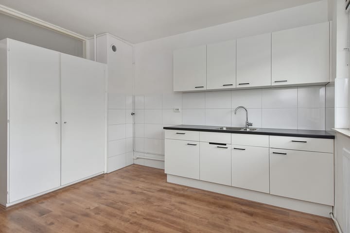 Appartement te koop: Dunantstraat 100, Zoetermeer