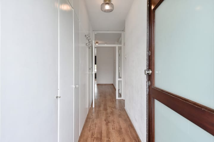 Appartement te koop: Dunantstraat 100, Zoetermeer