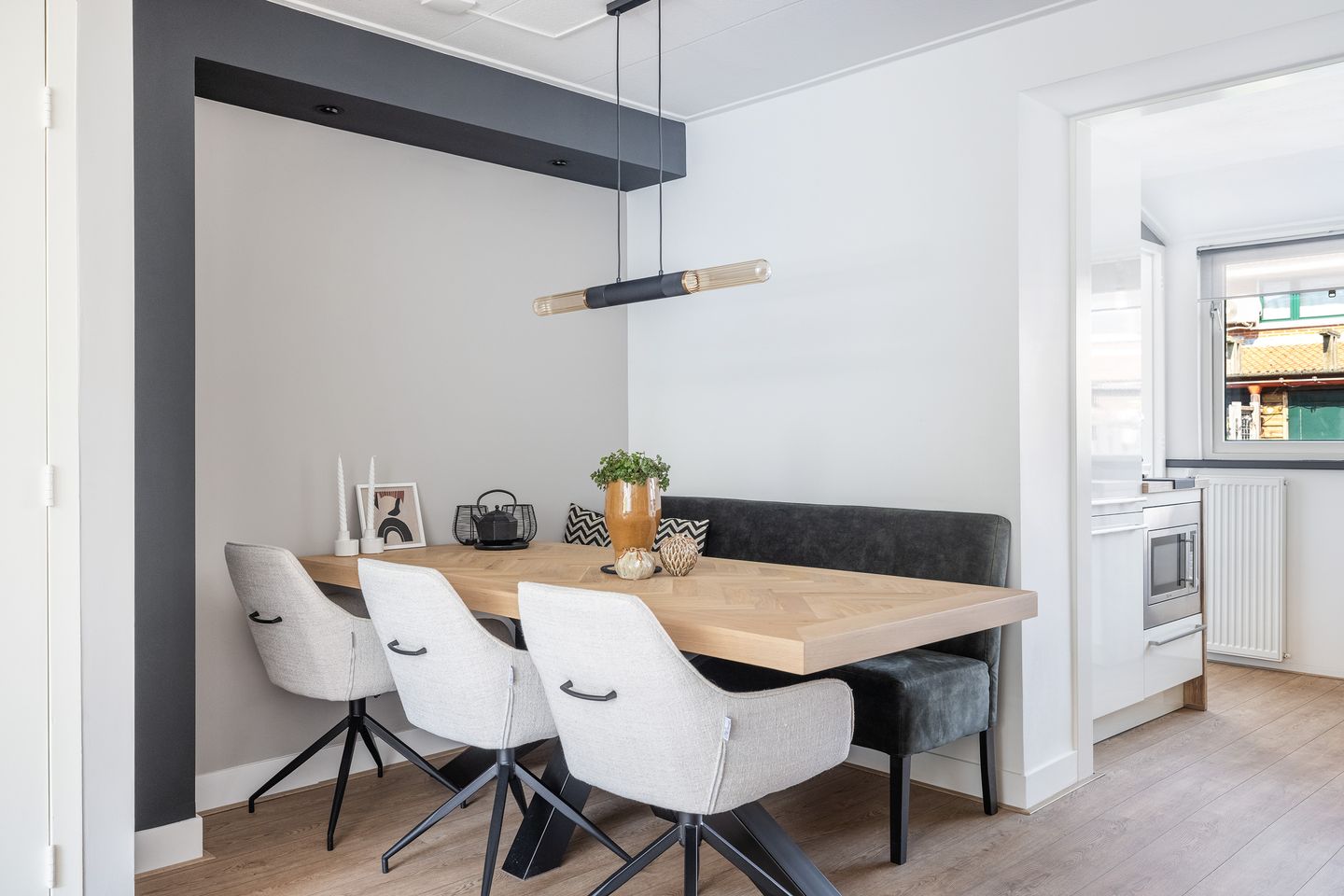 Photo 10 of Verhulststraat 22