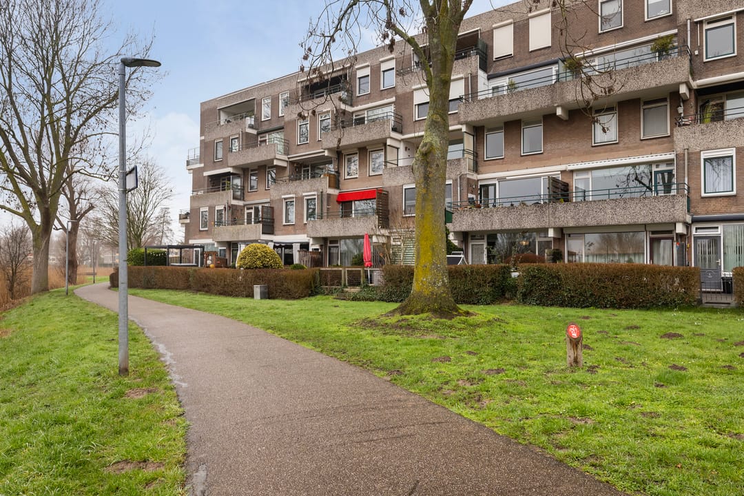 Photo 32 of Haringvlietstraat 169