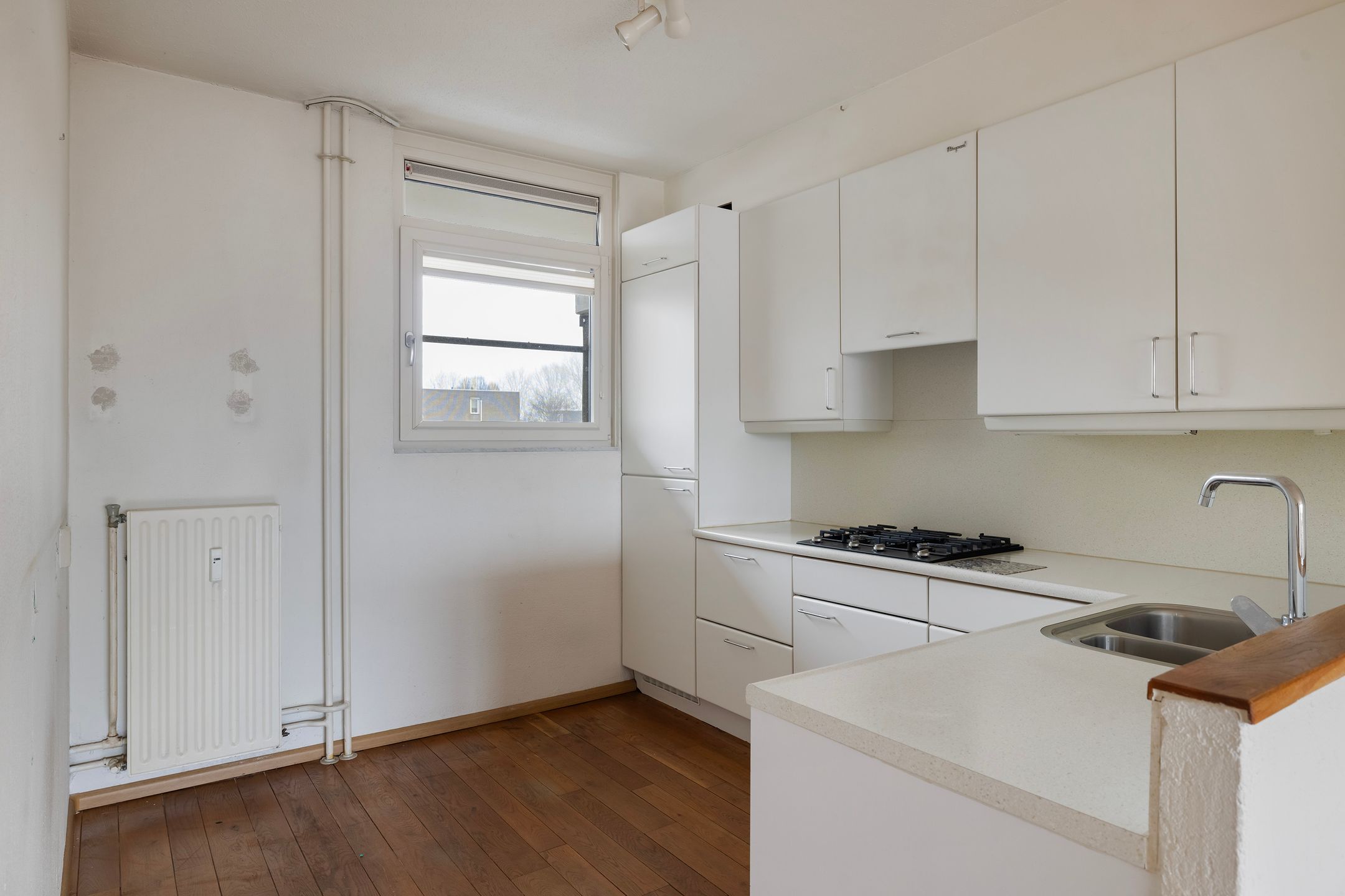Photo 15 of Haringvlietstraat 169