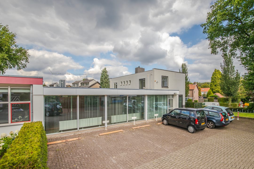 Photo 2 of Waldeck Pyrmontlaan 14