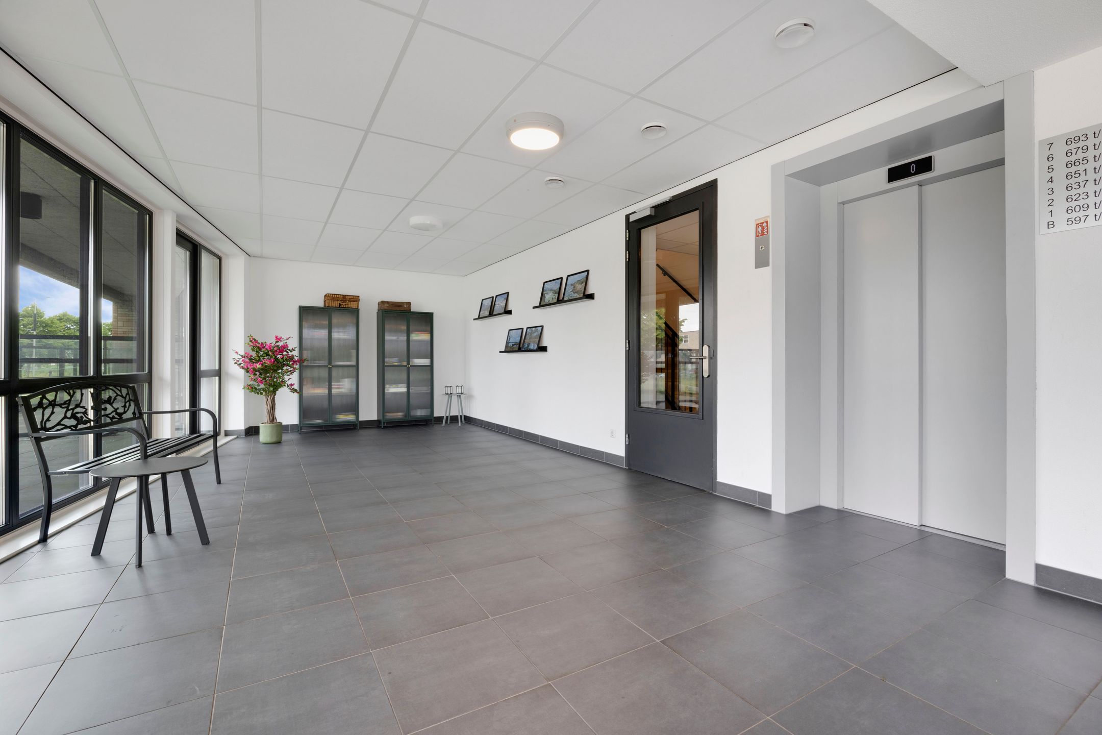 Photo 24 of Aziëlaan 639