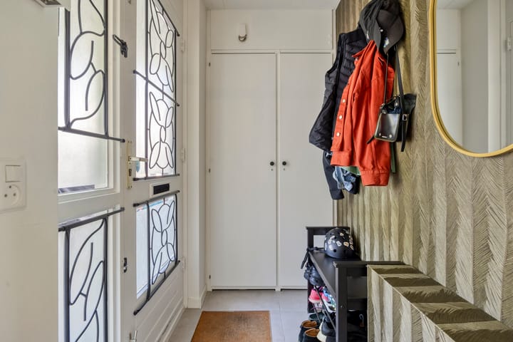 Twee-onder-één-kap te koop: Asterdkraag 56, Breda