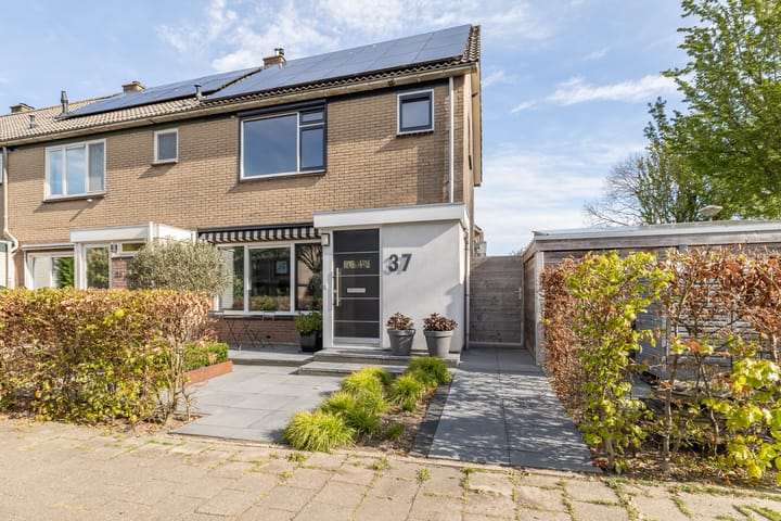 Foto 4 van Lijsterbeslaan 37