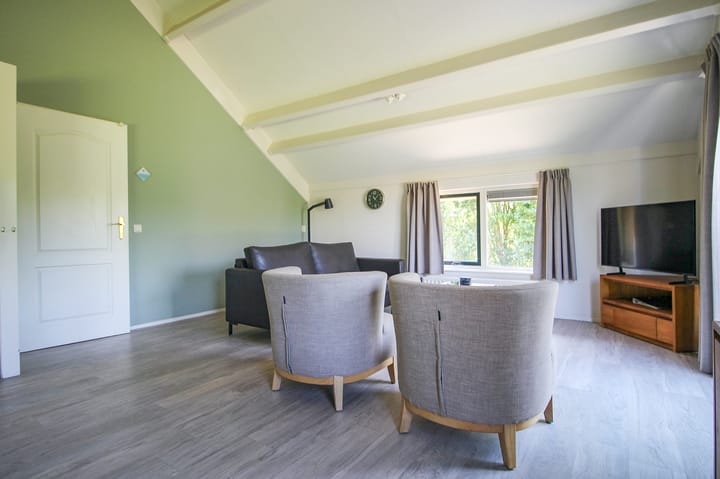 Vrijstaande woning te koop: Krachtighuizerweg 38-240, Putten