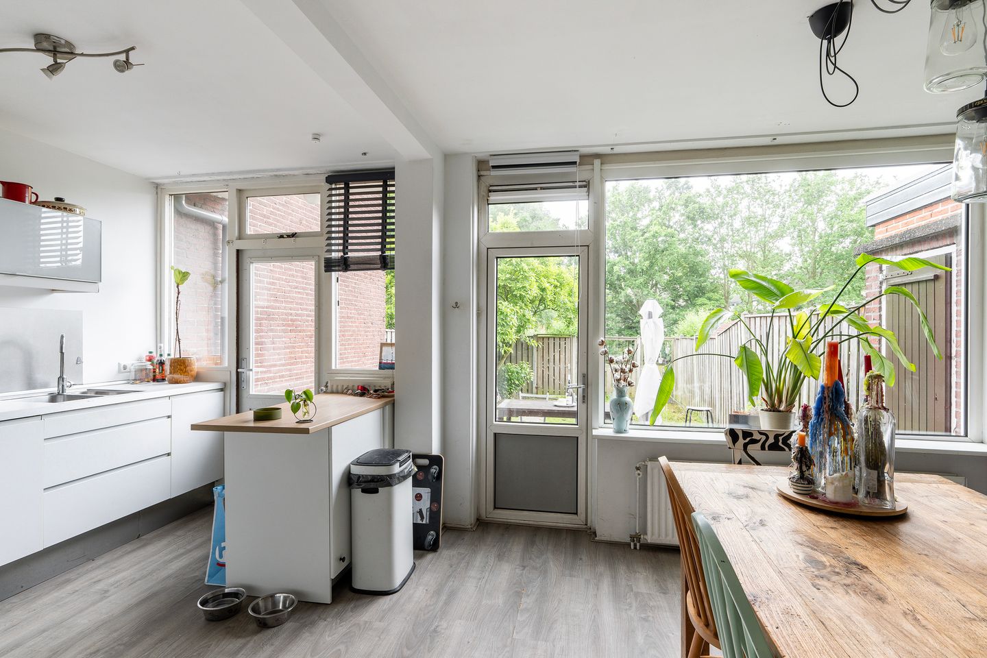 Photo 14 of Boerhaavestraat 135