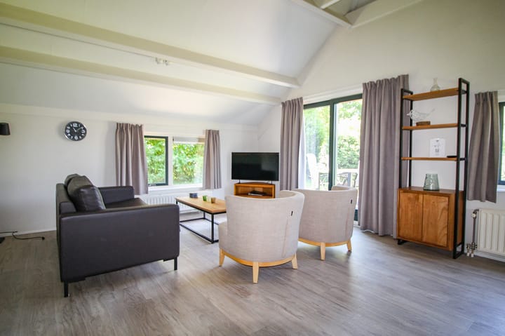 Vrijstaande woning te koop: Krachtighuizerweg 38-240, Putten