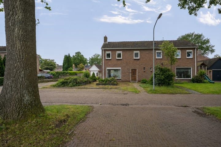 Foto 2 van Rijnskamp 18