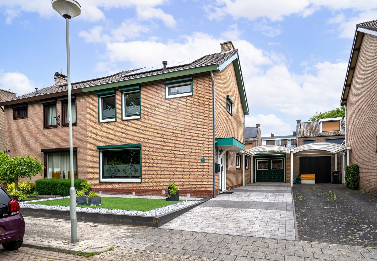Photo 1 of Warburgstraat 11