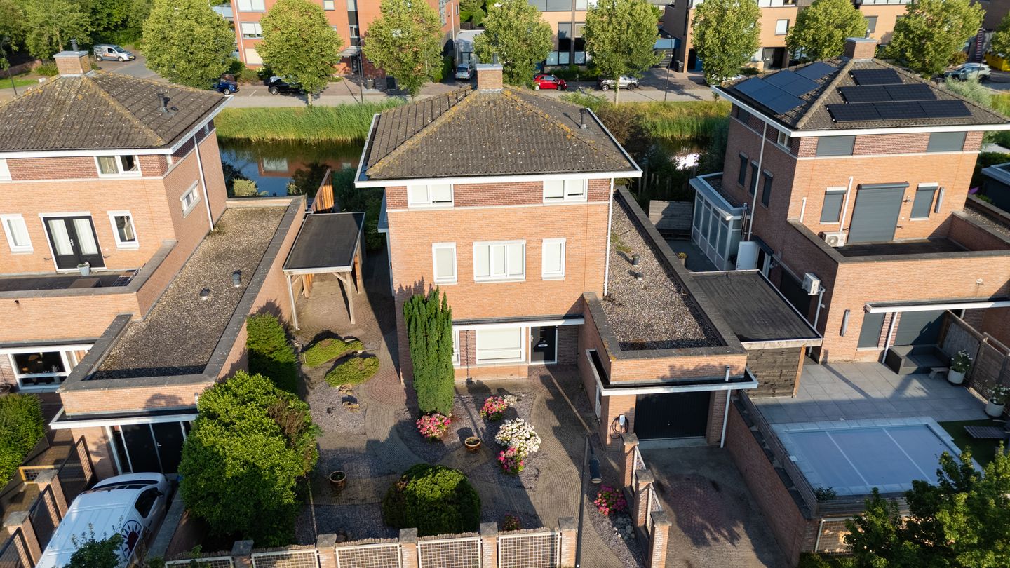 Foto 49 van Herman de Manstraat 7