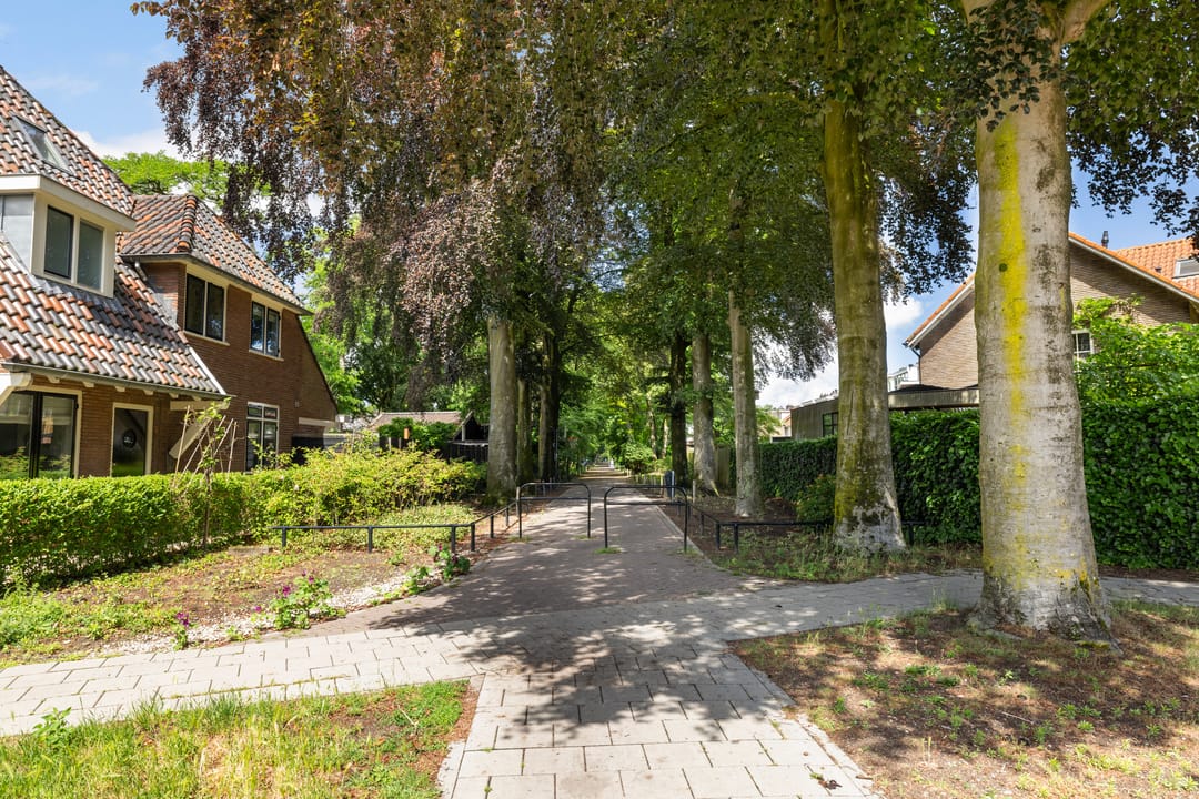 Photo 61 of Roemer Visscherlaan 27