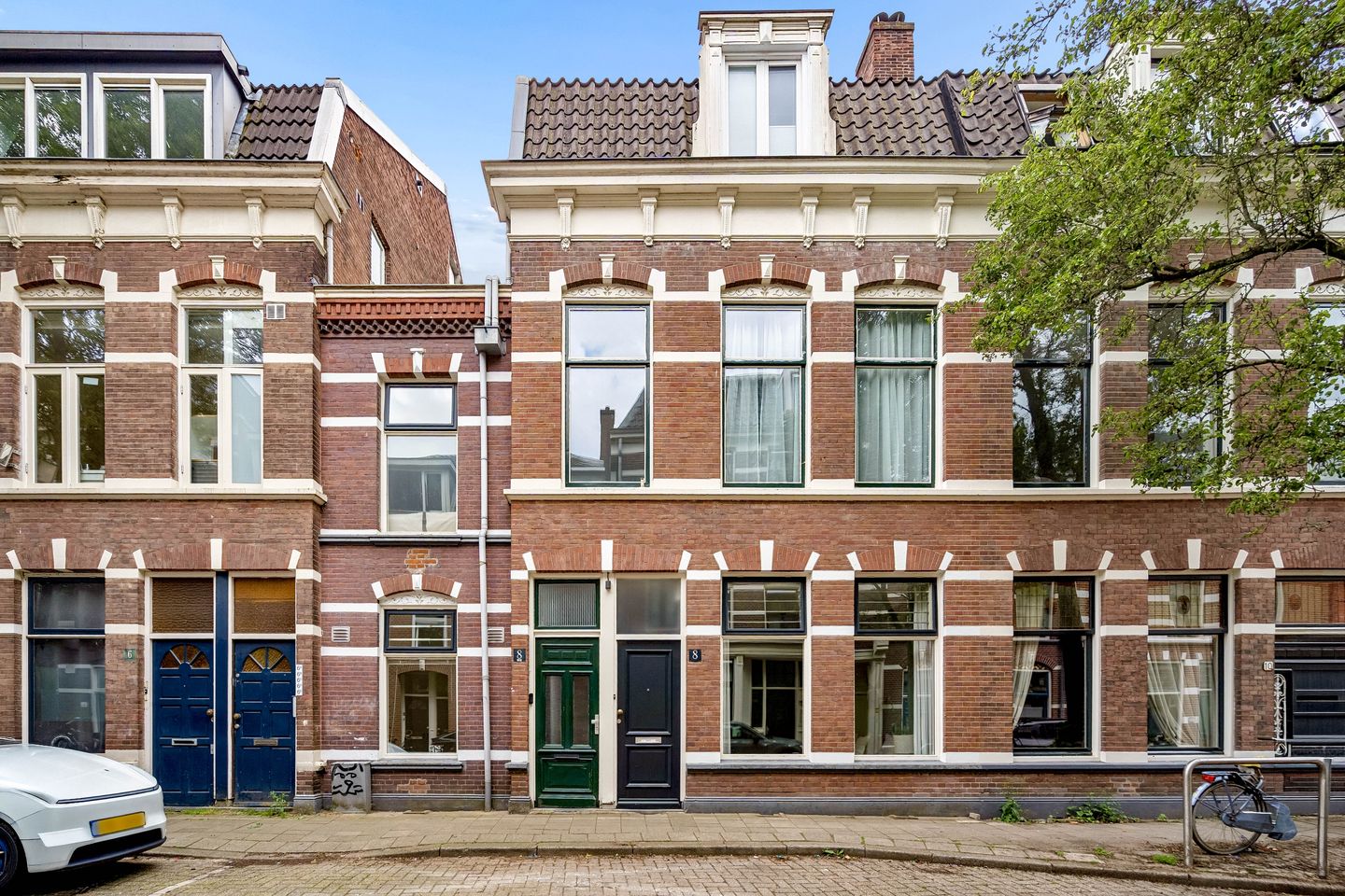 Photo 1 of Singelstraat 8