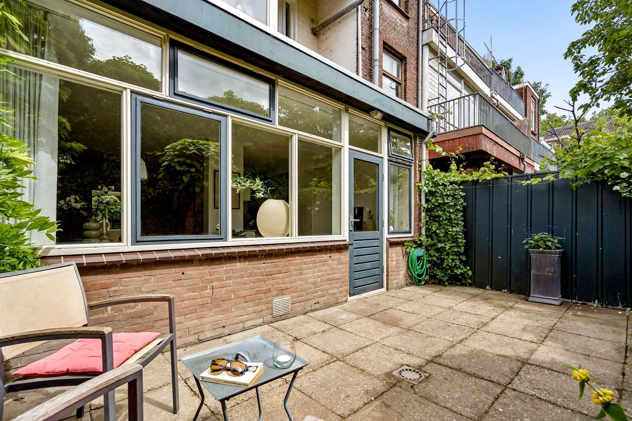 Photo 21 of Singelstraat 8
