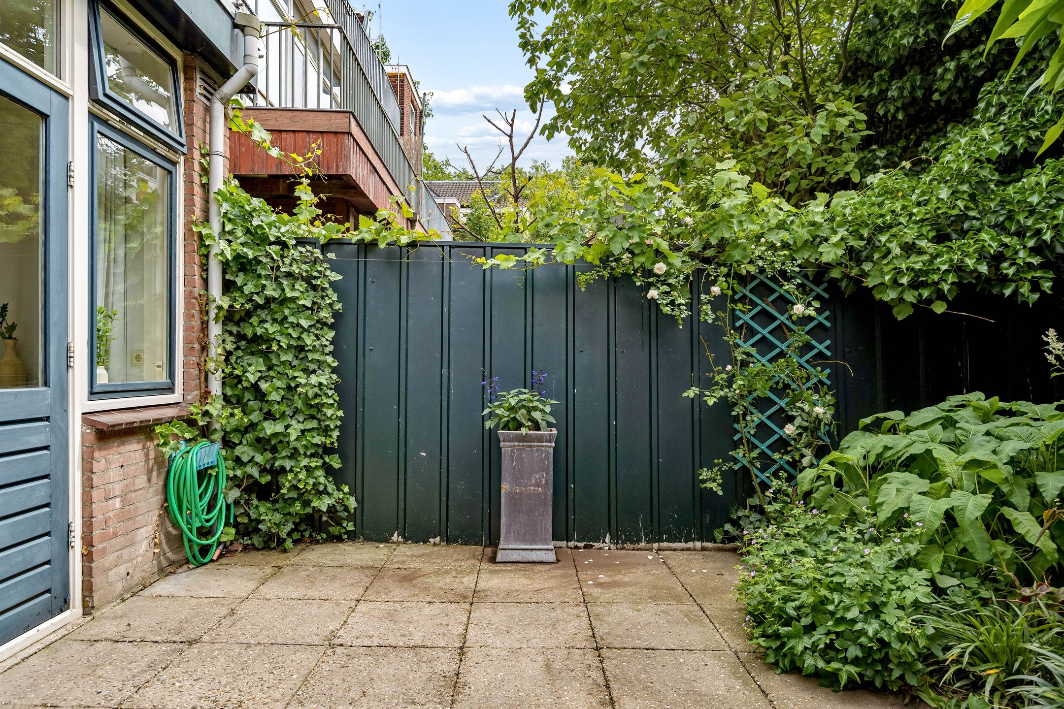 Photo 24 of Singelstraat 8