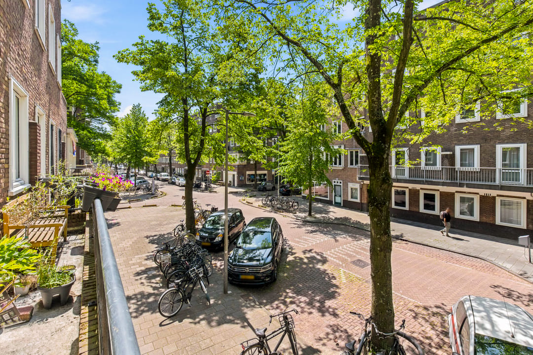 Photo 7 of Orteliusstraat 156-1