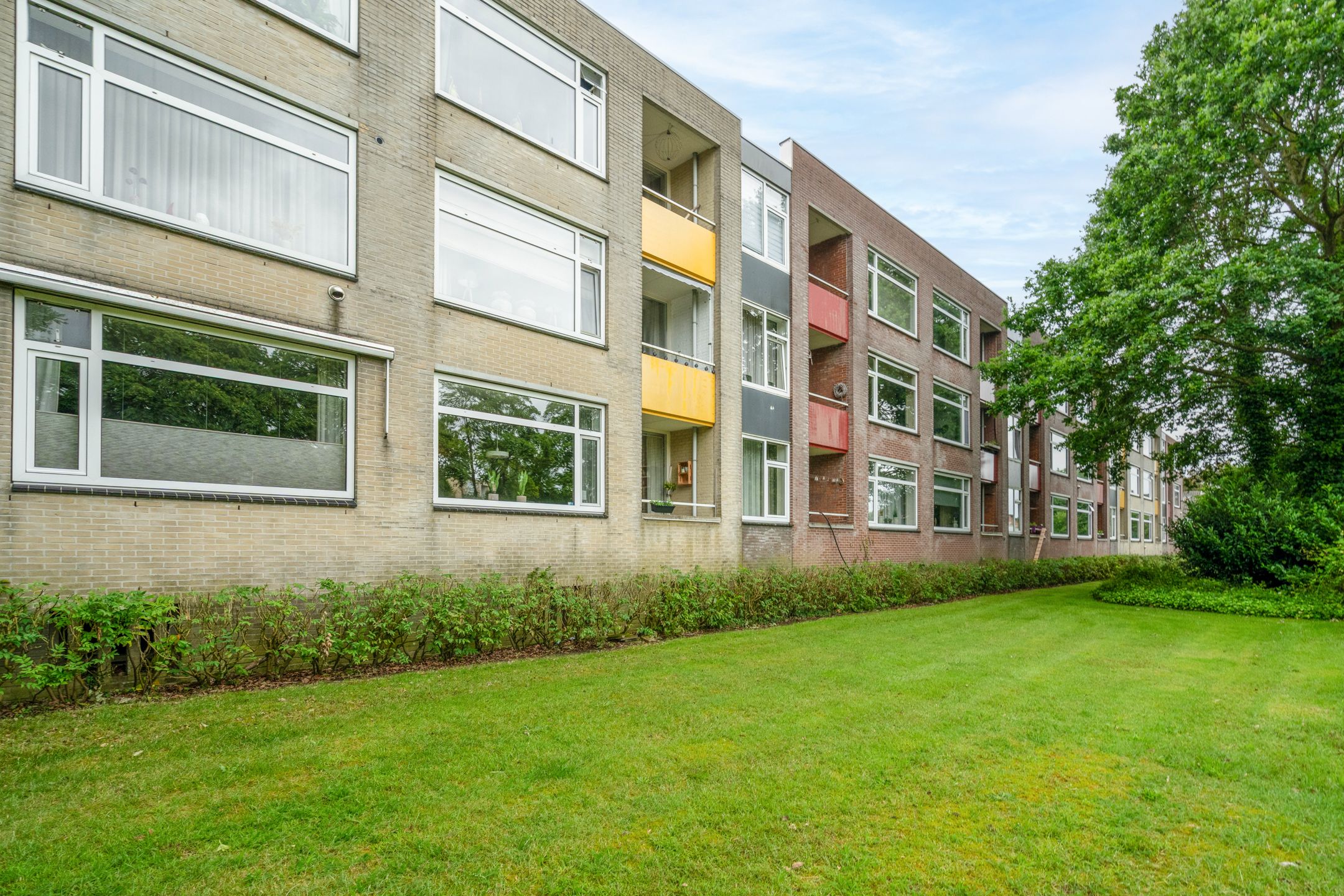 Photo 33 of Arubastraat 18