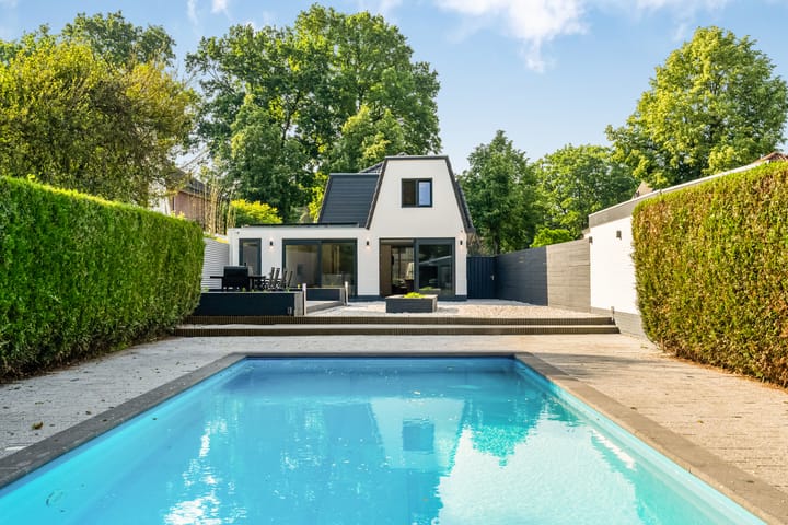 Vrijstaande woning te koop: Willibrorduslaan 81, Waalre