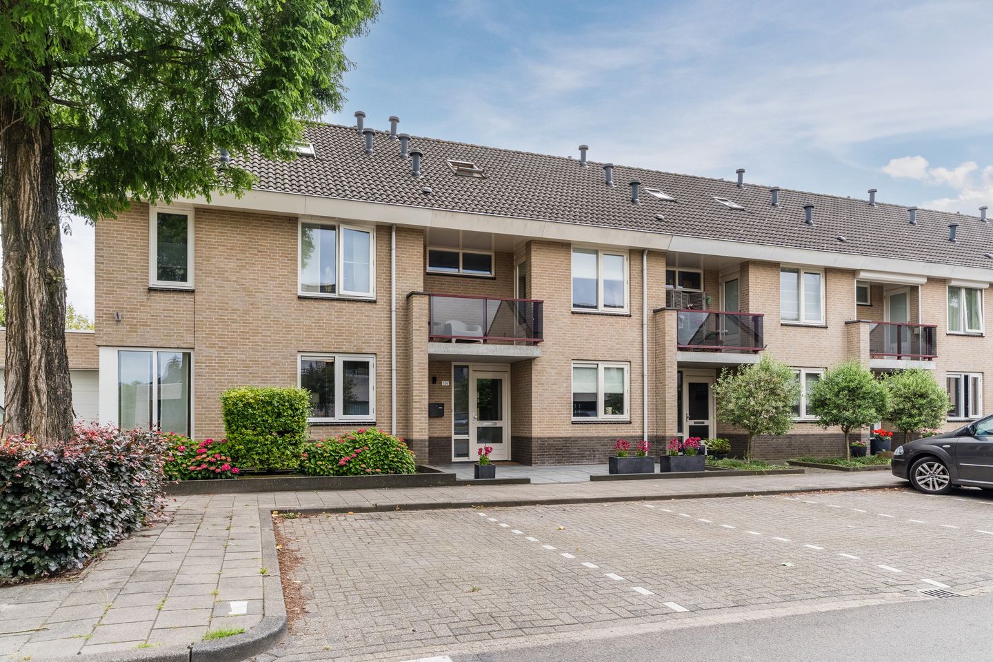 Photo 5 of Rooseveltstraat 126