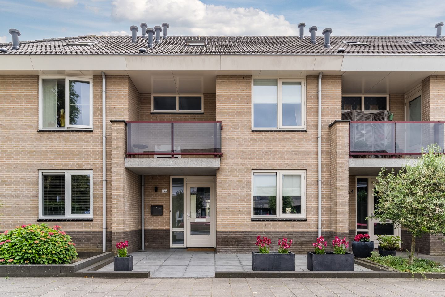 Photo 44 of Rooseveltstraat 126