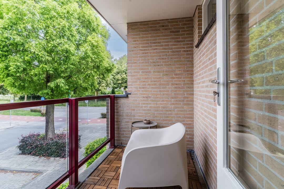Photo 31 of Rooseveltstraat 126