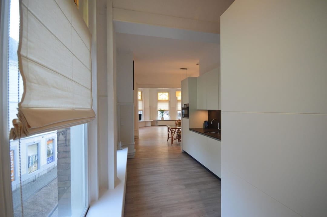 Foto 8 van Helmstraat 16-B01