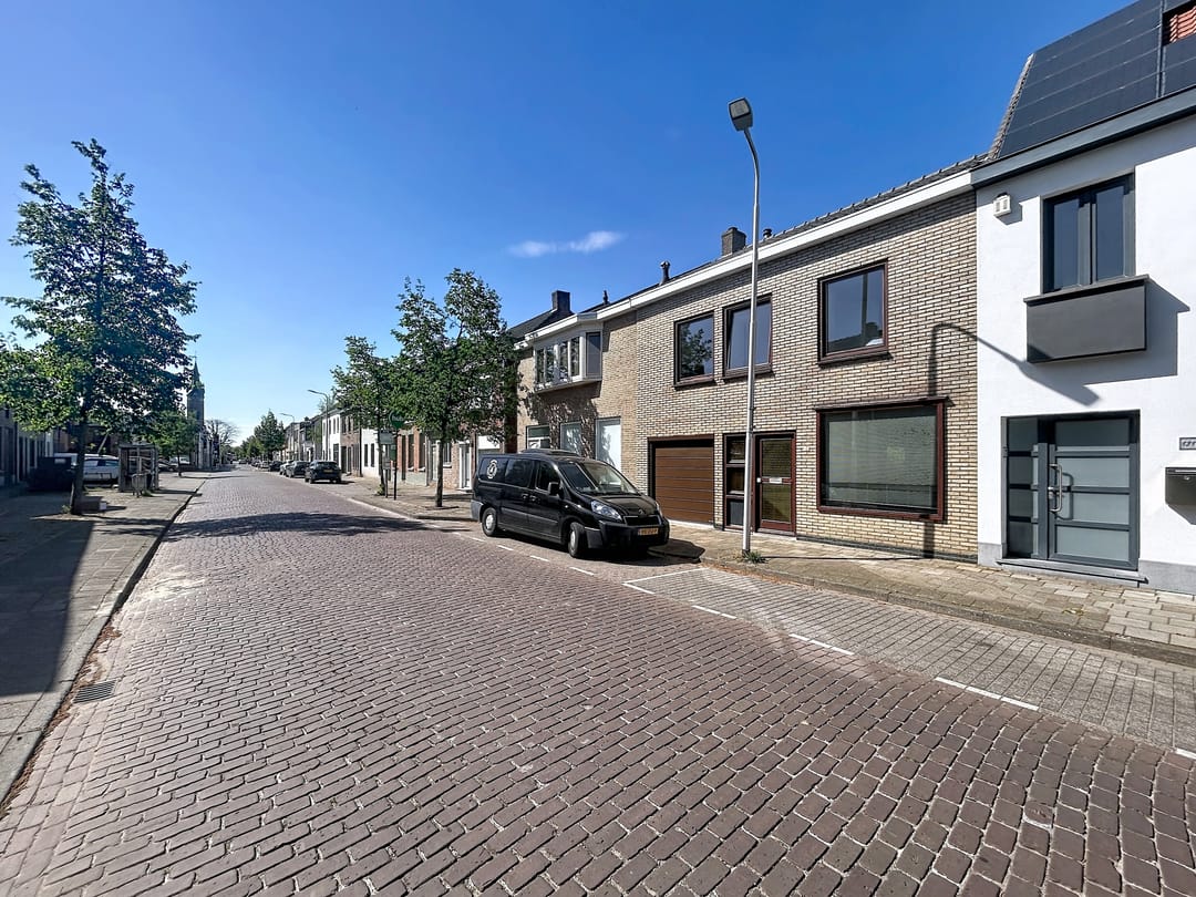 Photo 1 of Hulsterloostraat 129