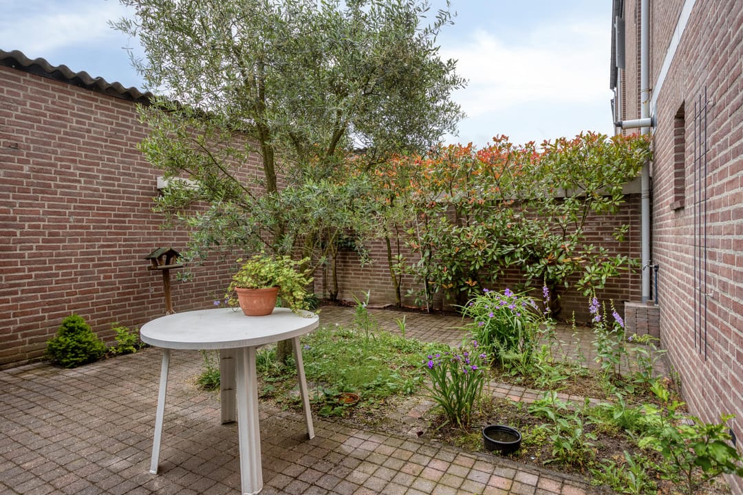 Photo 23 of Sint Sebastiaanstraat 4