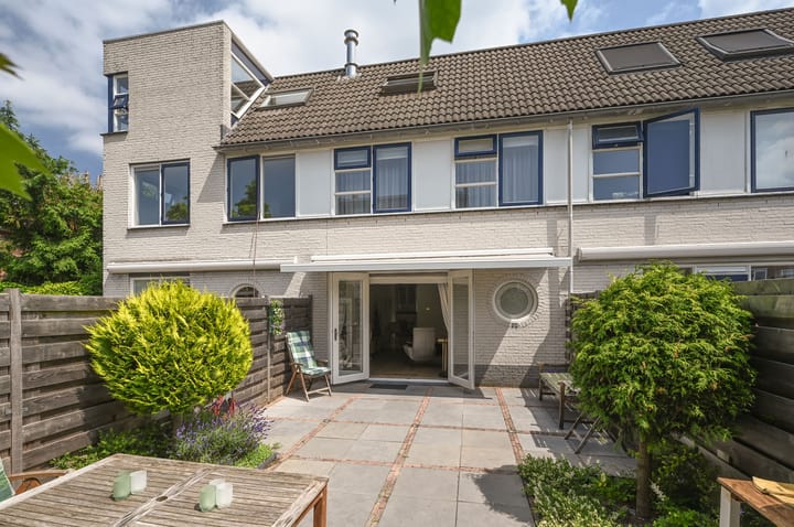 Tussenwoning te koop: Wolvenlaan 38, Hilversum