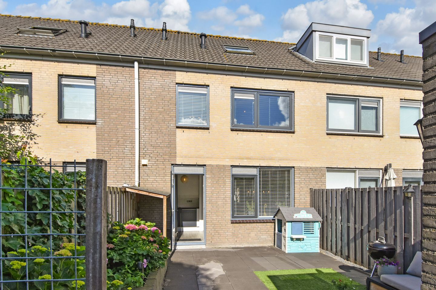 Photo 34 of Wilhelmina van Pruisenlaan 330