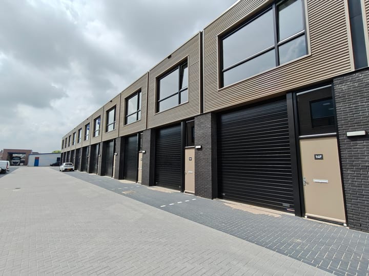 Zandstraat 14-E, Best