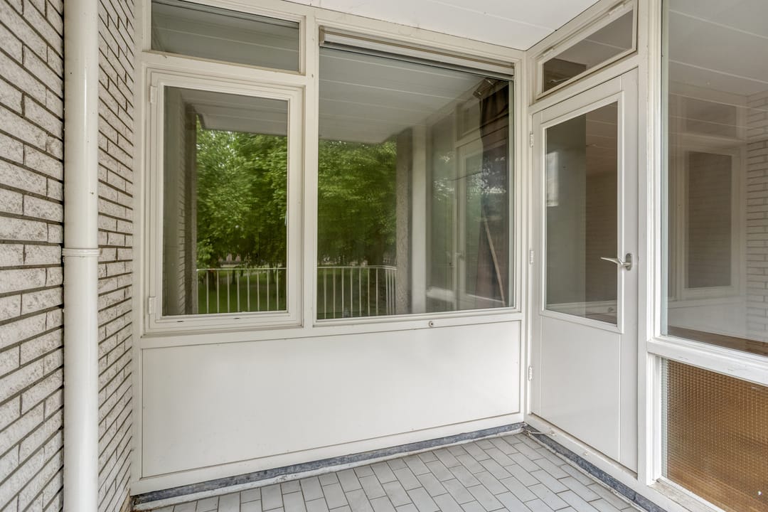 Photo 28 of Brinkstraat 9