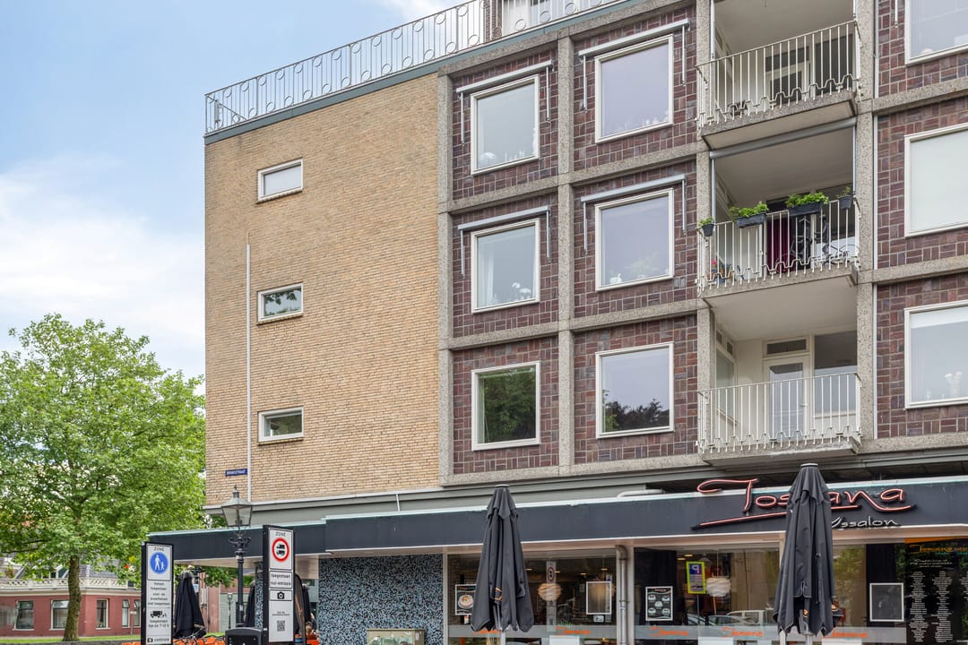 Photo 8 of Brinkstraat 9