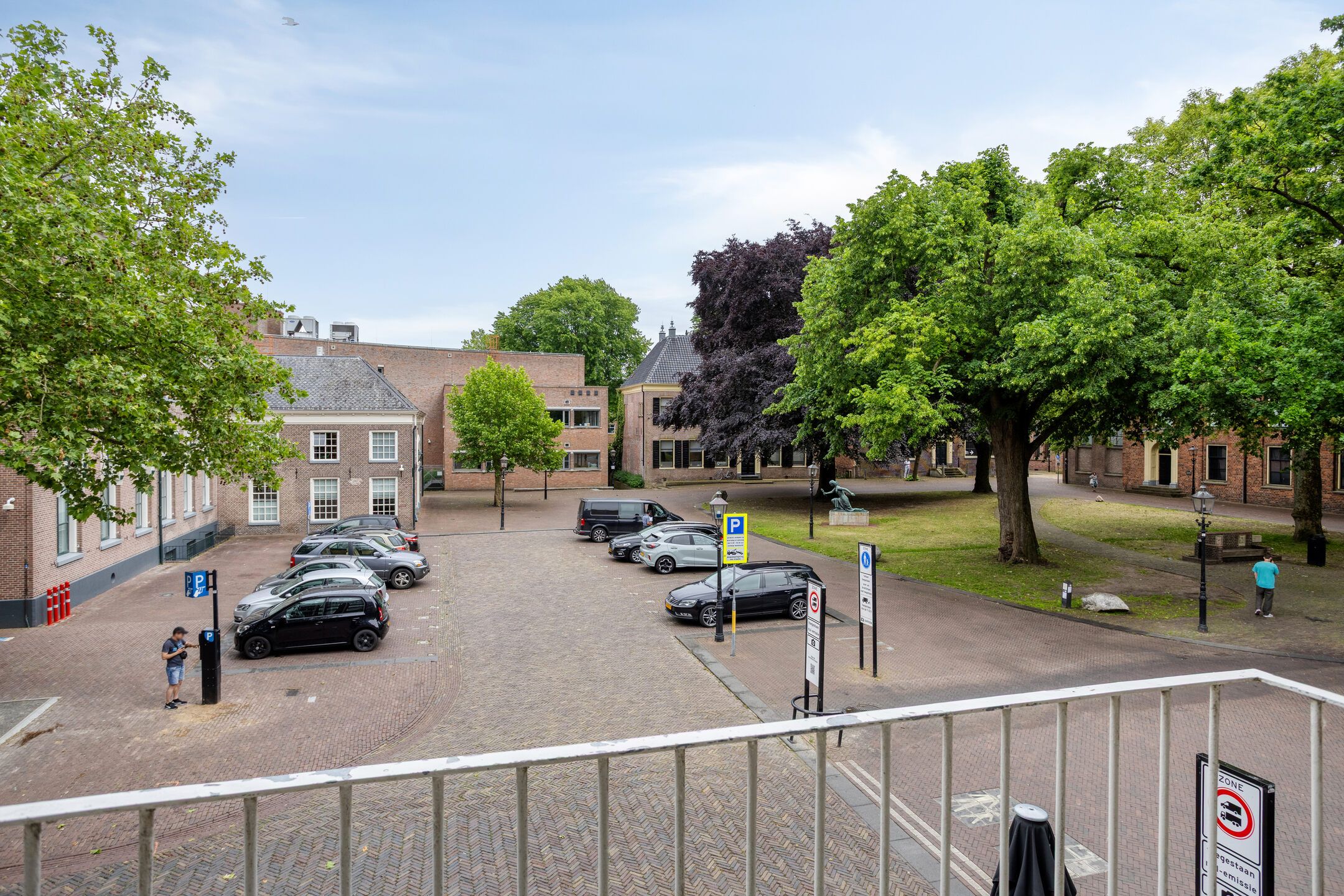 Photo 45 of Brinkstraat 9
