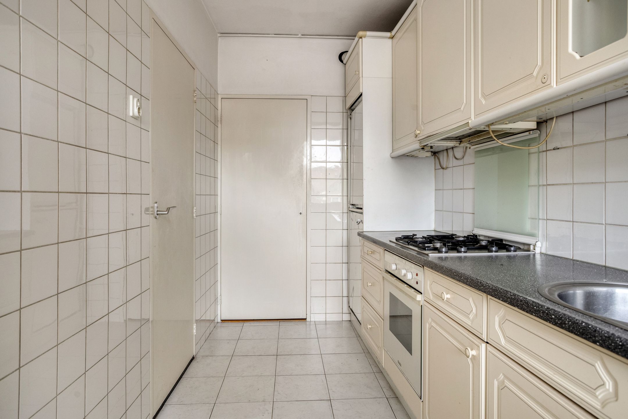Photo 42 of Brinkstraat 9