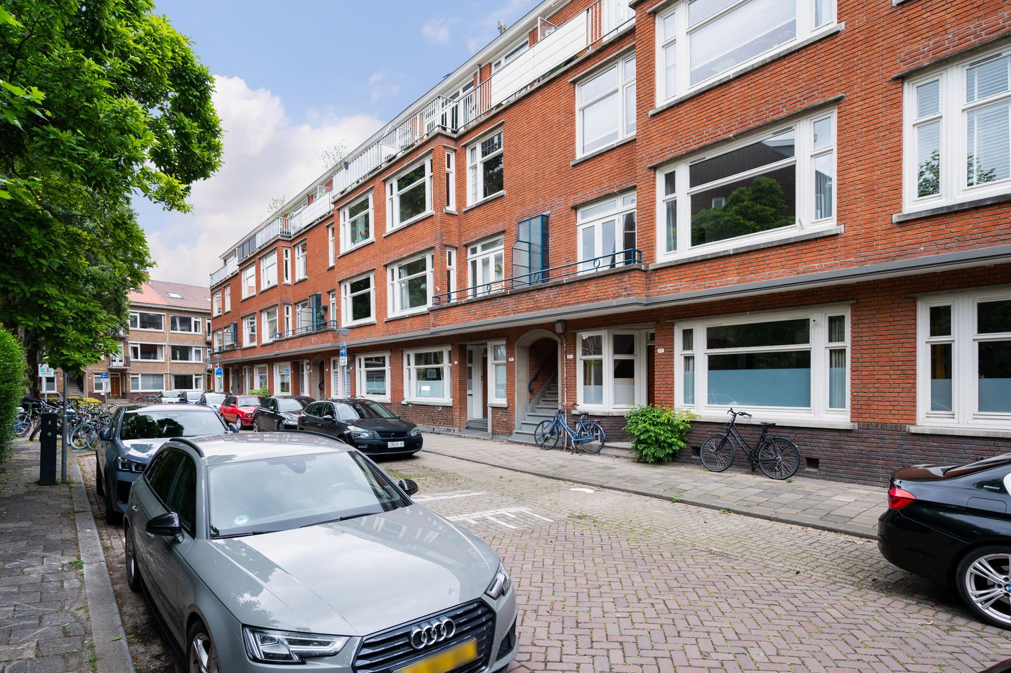 Photo 4 of Hogerbeetsstraat 20-B