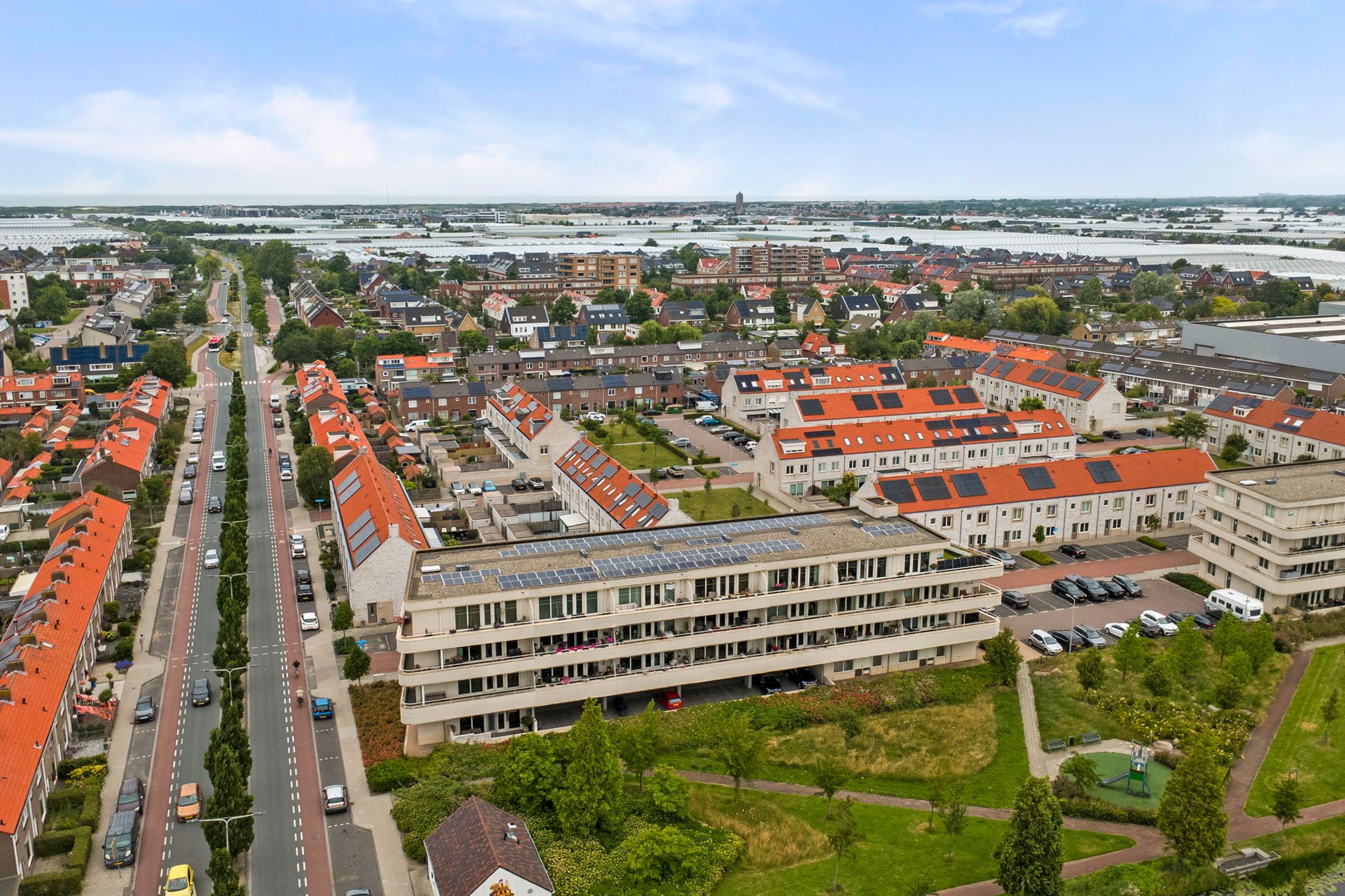Photo 30 of van den Binckhorststraat 2