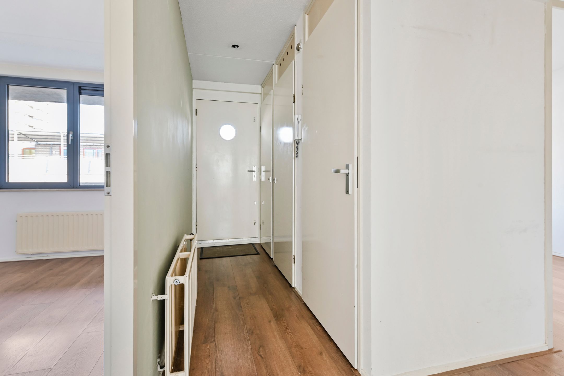 Photo 12 of Promenade 138
