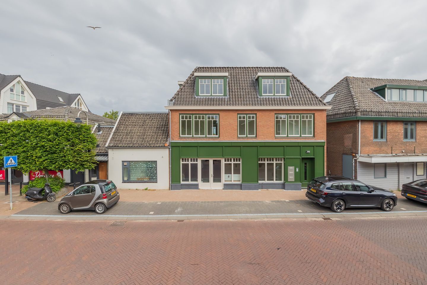 View photo 1 of Herenstraat 122