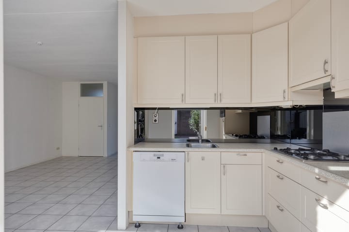 Tussenwoning te koop: Duizendblad 5, Best