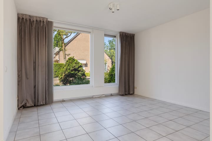 Tussenwoning te koop: Duizendblad 5, Best