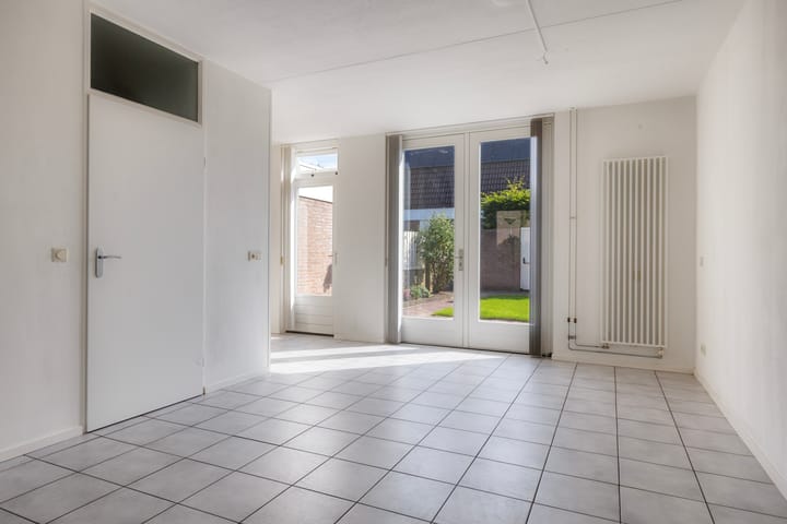 Tussenwoning te koop: Duizendblad 5, Best
