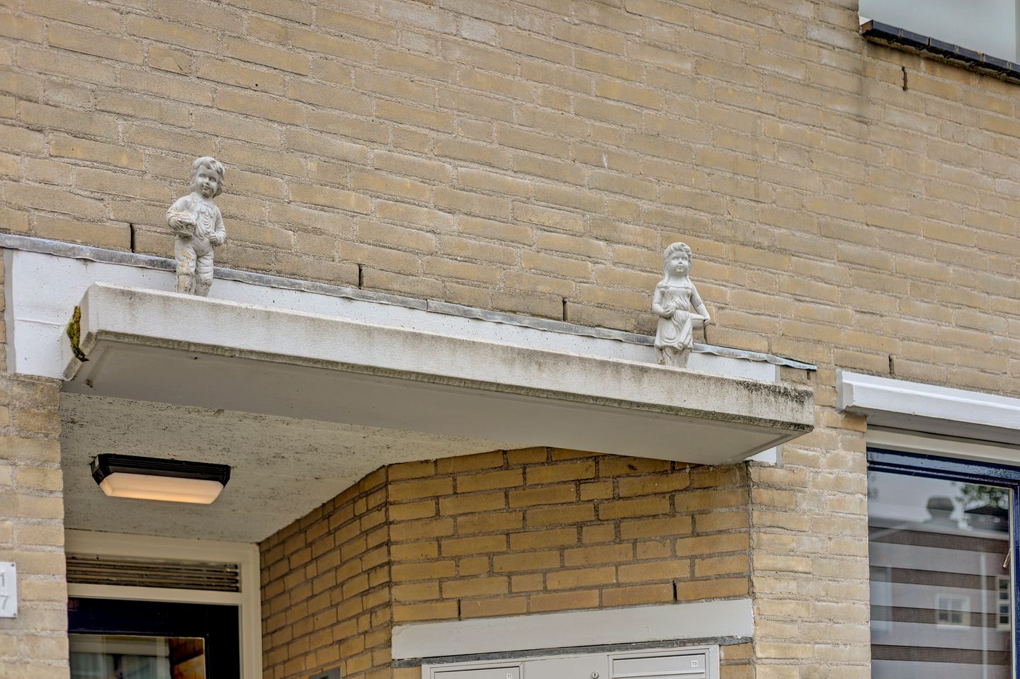 Photo 19 of Prins Mauritsstraat 69