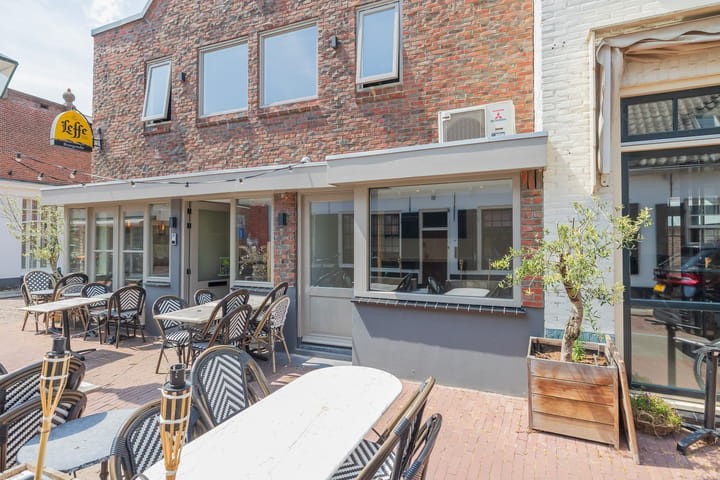 Dorpsstraat 82, Warmond