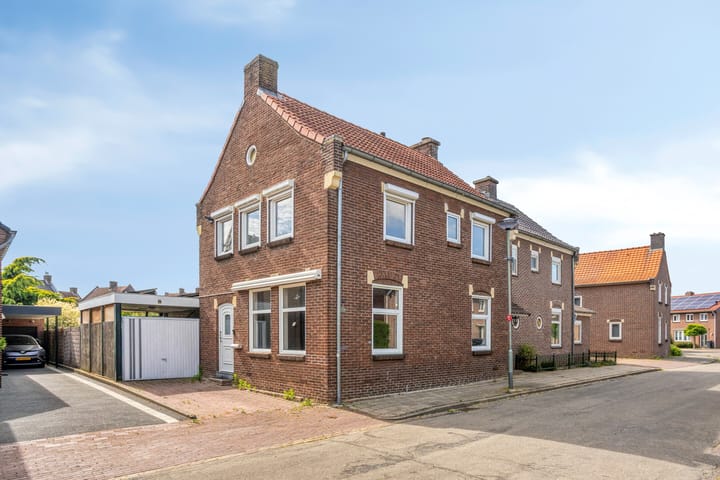 Photo 2 of Pastoor Rijckxstraat 17