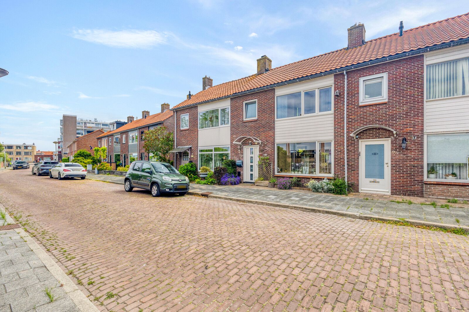 Photo 27 of Alblasstraat 12