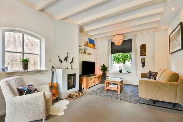 Photo 4 of Wielhovenstraat 8