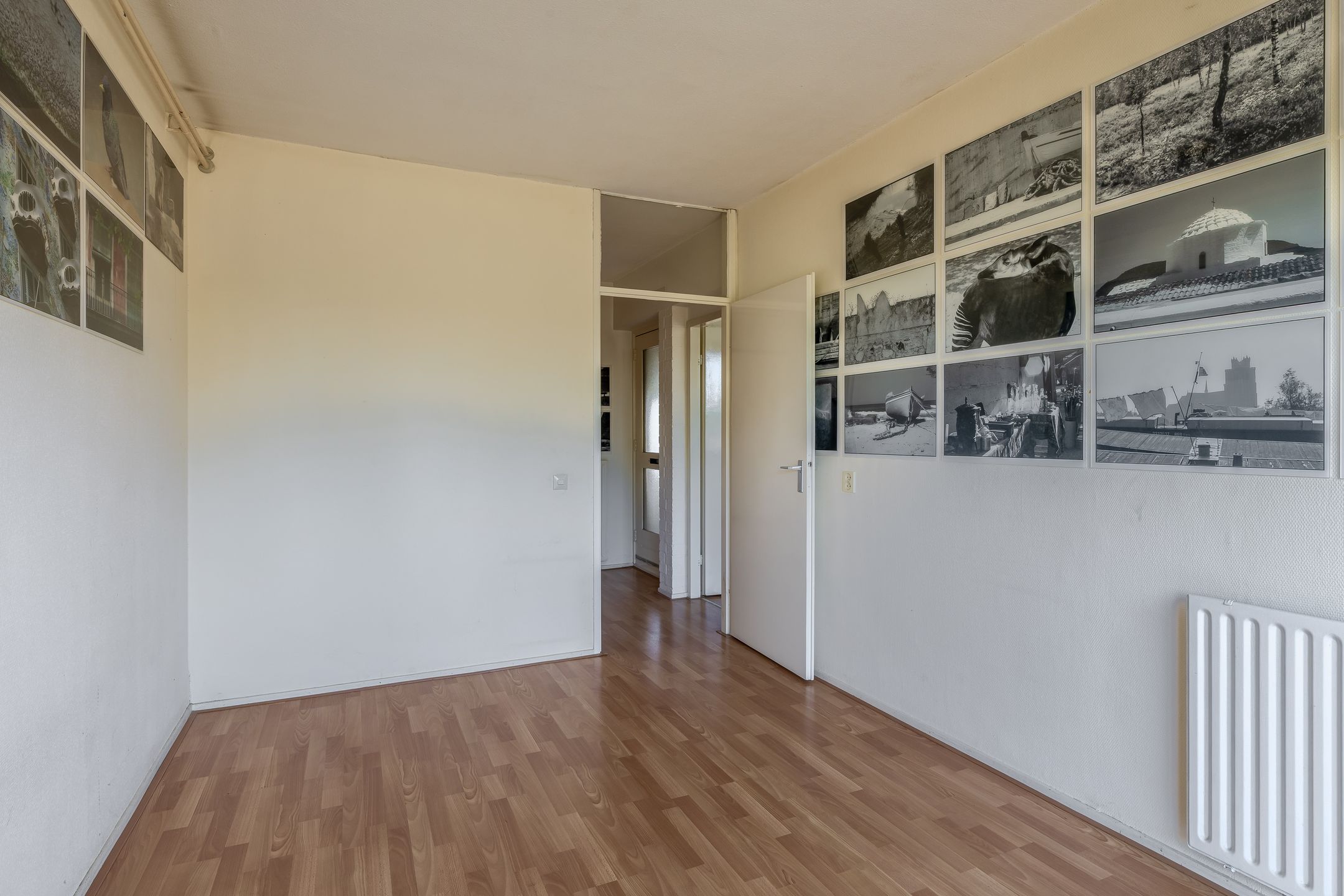 Photo 27 of Ringspoor 128