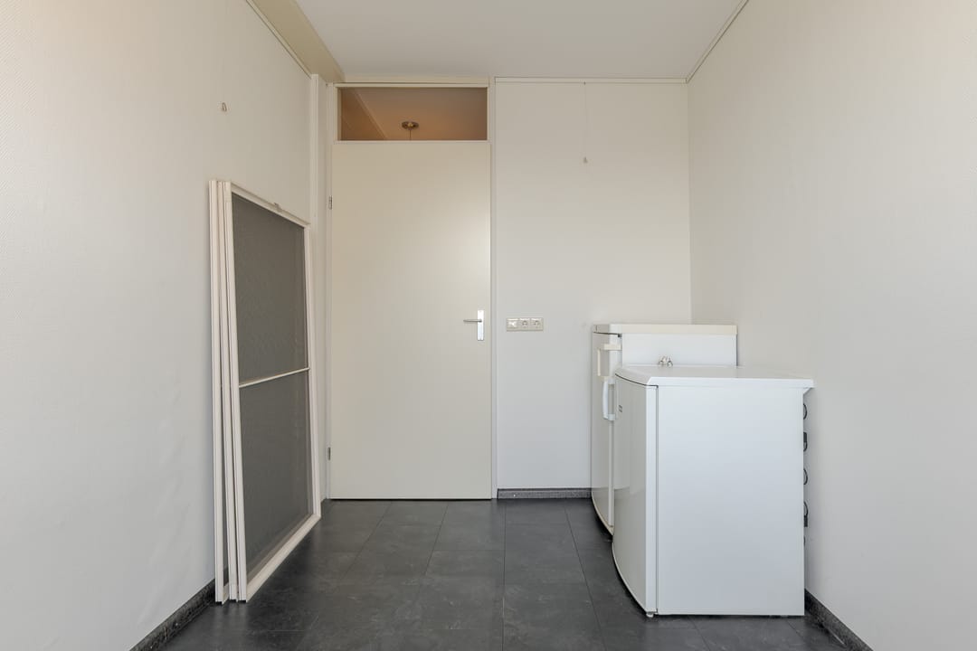 Photo 23 of Weerddwarsstraat 56