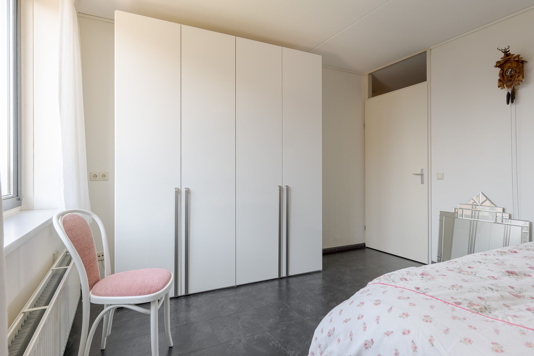 Photo 21 of Weerddwarsstraat 56